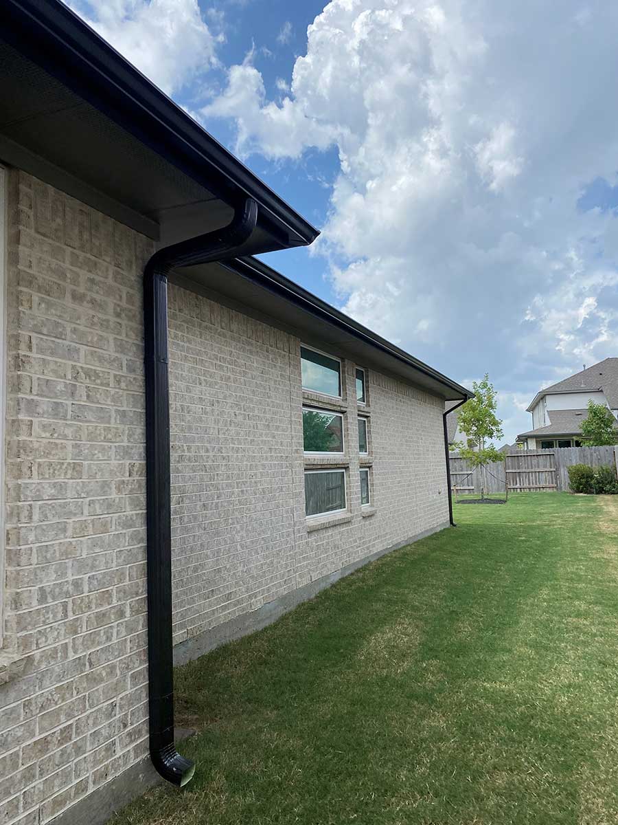 Seamless Gutter Installation